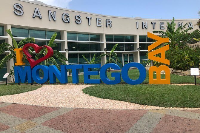 Private Round-trip MBJ Airport Transfer to Montego Bay Hotels - What Makes This Service Stand Out?