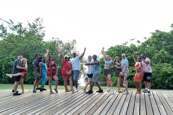 Salsa Dance Class in San Juan Learn from Local Experts - Who Should Consider This Experience?