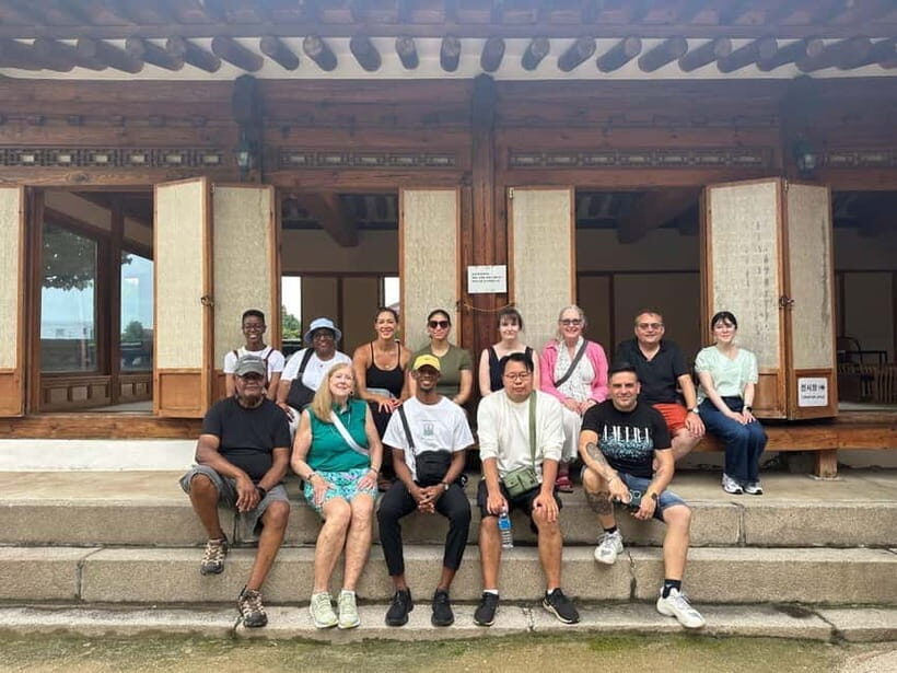 Seoul City Tour: Gyeongbok Palace, N Tower & Local Market - The Experience: What Travelers Say