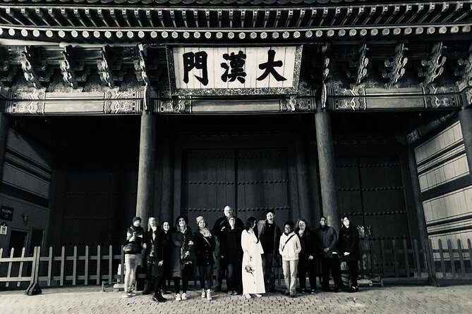 Seoul: Evening Dark History, Folklore & Ghost Story Walking Tour - Practical Tips for Travelers