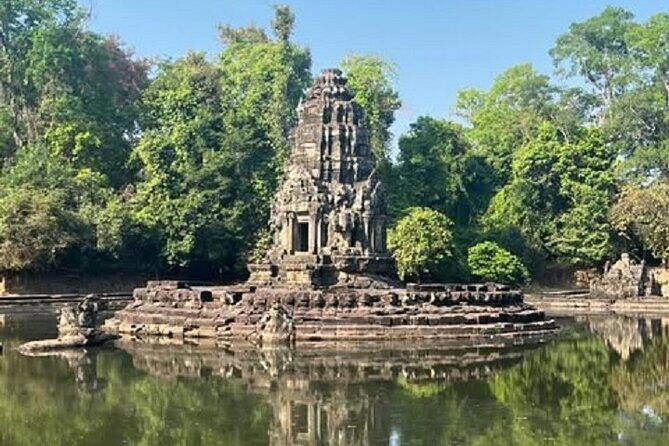 Siem Reap 2-Day Private Angkor Wat Tour with Sunrise - Day 2: The Classic Sunrise and Iconic Temples