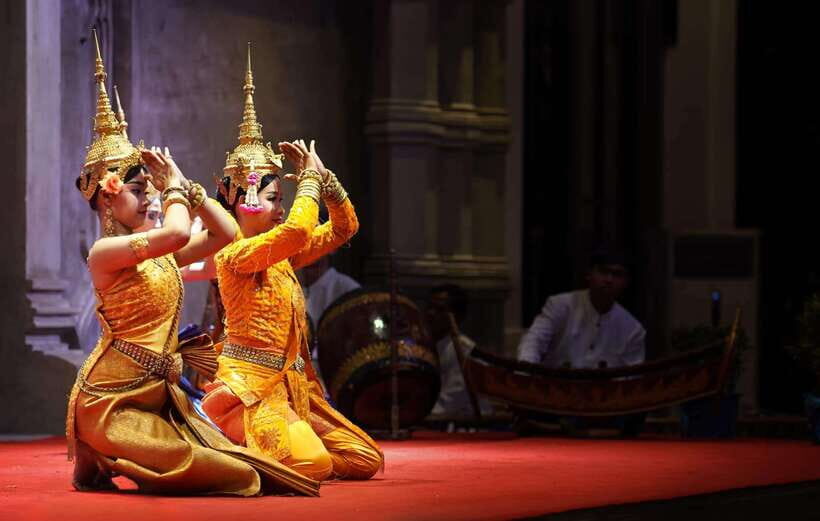 Siem Reap: Apsara Show Including Dinner & Hotel Pickup - Who Will Love This Tour?