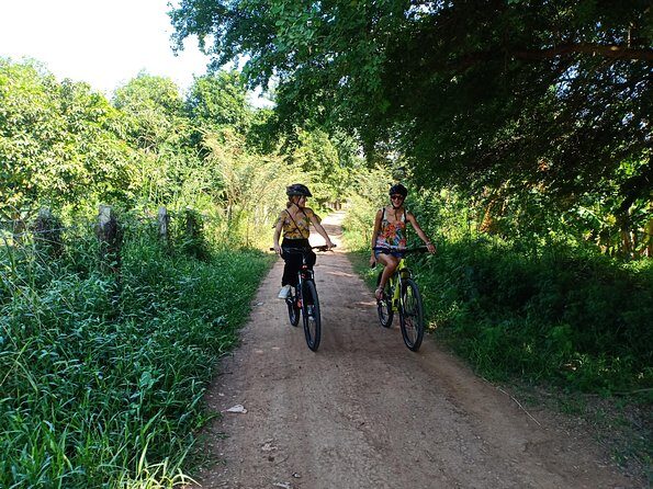 Silk Island Cycling Adventure & lunch with locals - Detailed Breakdown of the Itinerary