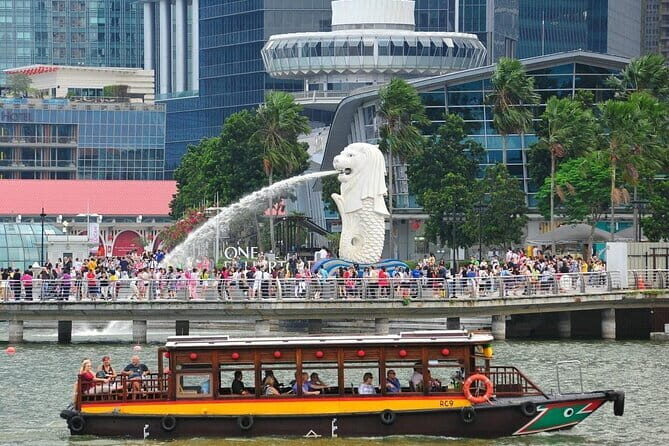 Singapore River Cruise Tour with E-Tickets - The Itinerary in Detail