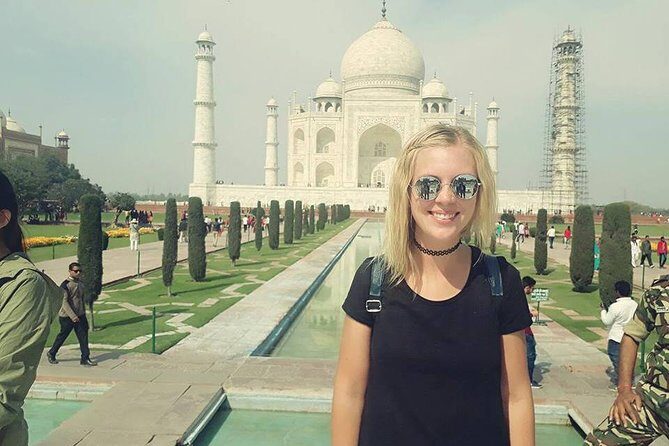 Skip the Lines: Taj Mahal and Agra fort tour from Delhi by Car - Transportation and Logistics: Comfort and Convenience