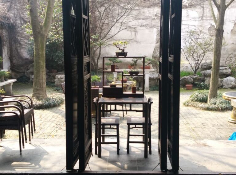 Su Zhou and Zhou Zhuang Water Village Day Tour - The Itinerary in Detail: What You Can Expect