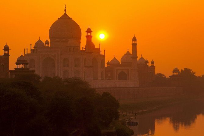 Sunrise Tour Of Taj Mahal From Delhi - All Inclusive - Authentic Experiences and Hidden Details