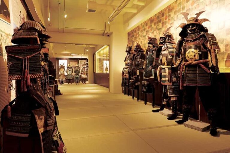 Tokyo: Samurai Ninja Museum Guided tour and Experience - What Youll See and Do