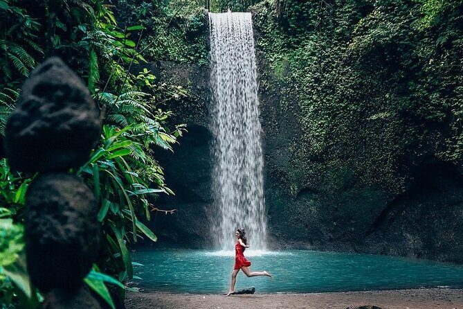 Trunyan Cemetery, Hot Spring, Penglipuran Village, and Waterfall Tour - FAQs