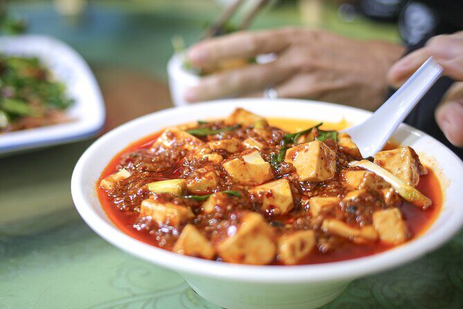 Tuktuk Food Tour Through Chengdu's Local Eats - What Sets This Tour Apart?