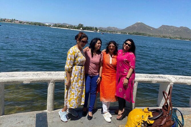 Udaipur Full Day Sightseeing Tour by Private Car - How the Experience Feels