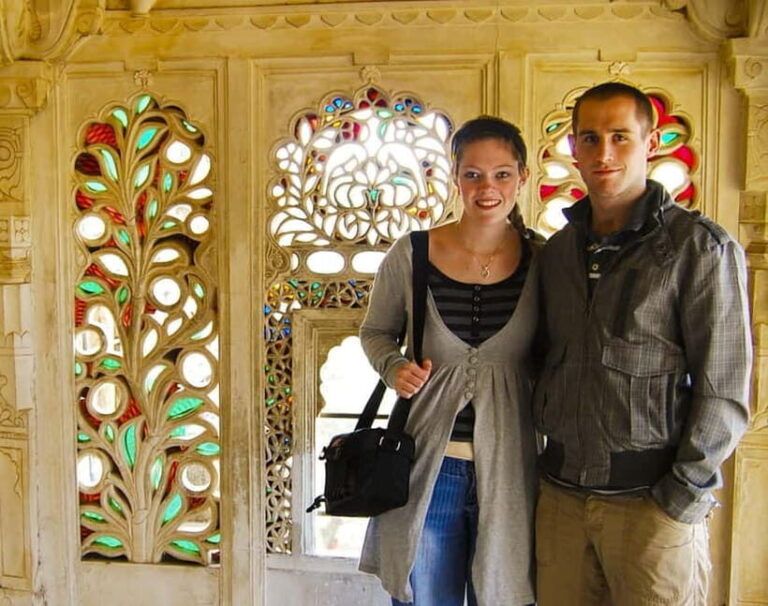 Udaipur: Private Full-Day Sightseeing Tour with a Tour Guide - Authentic Experiences and the Guides Role