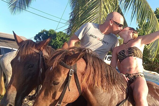 2 Hour Horseback Riding Sunset Tour with Dore's Riding Stable - Who Will Love This Tour?