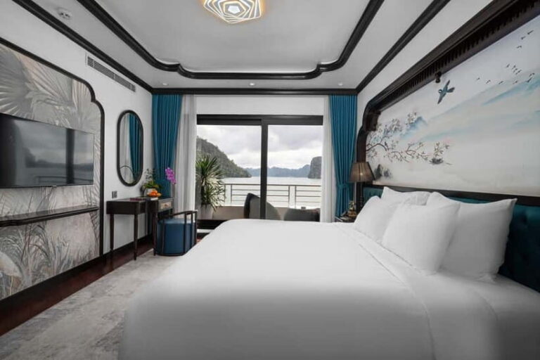 2D1N Halong Bay 6-Star Cruise: Fine Dining, Cave & Kayaking - What to Expect on the Cruise