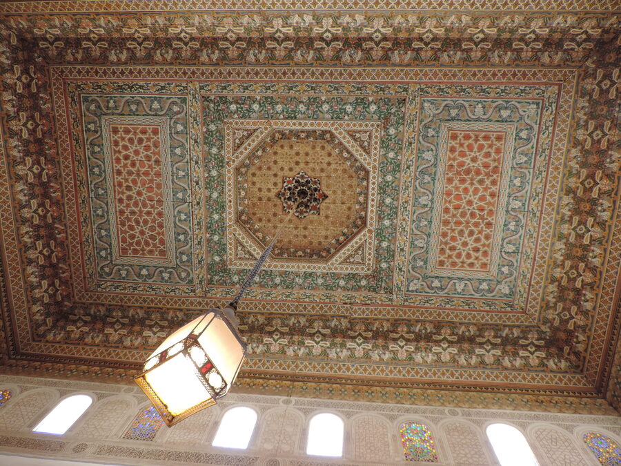 Decorated ceiling in Bahia Palace