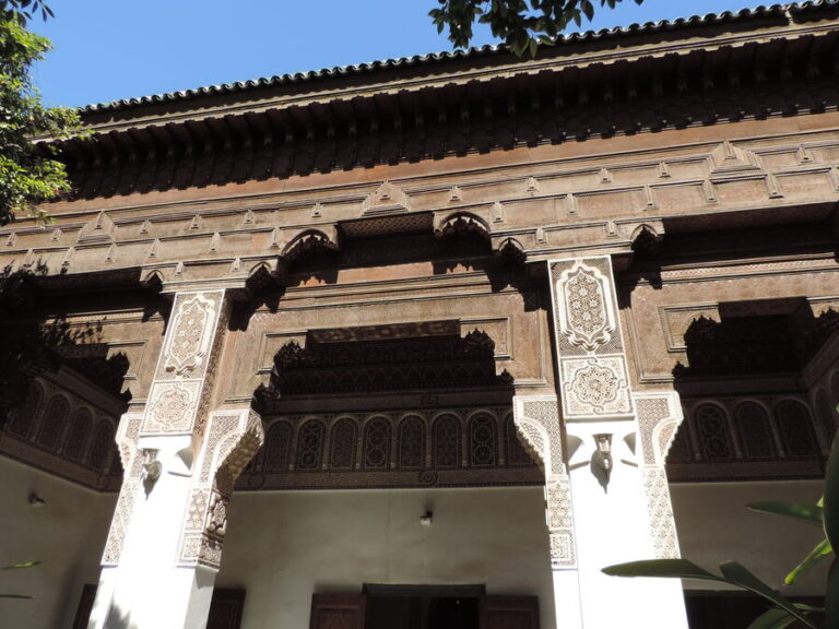 Decorated facade in Bahia Palace
