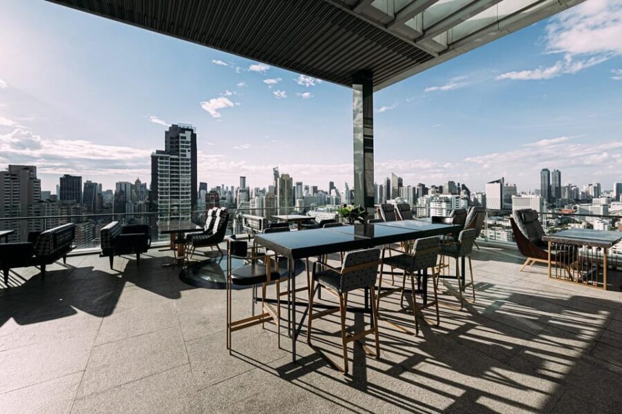 Bangkok: Nimitr Rooftop by 137 Pillars - The View and Atmosphere