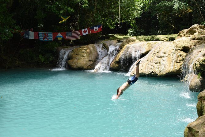 Blue Hole & Secret Falls Day Trip plus Shopping from Runaway Bay - Why This Tour Offers Good Value