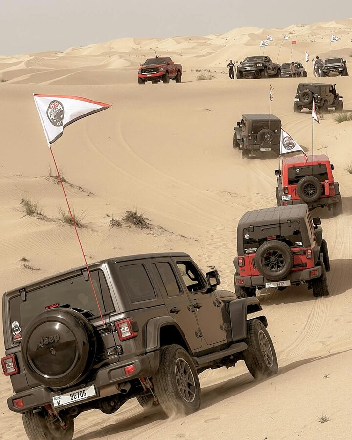 Off-road SUV in Sharjah desert