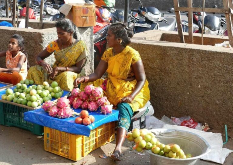 Chennai: Magical Markets Guided Walking Tour - Who is this tour best suited for?