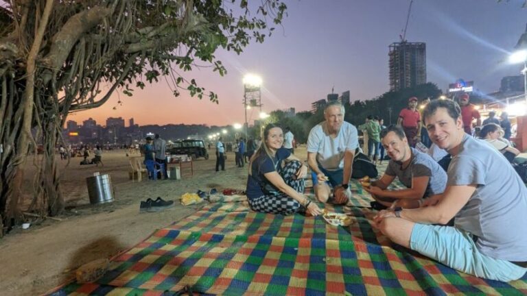 Discover Mumbai's street & beach with Vegetarian food tour - Who Will Love This Tour?