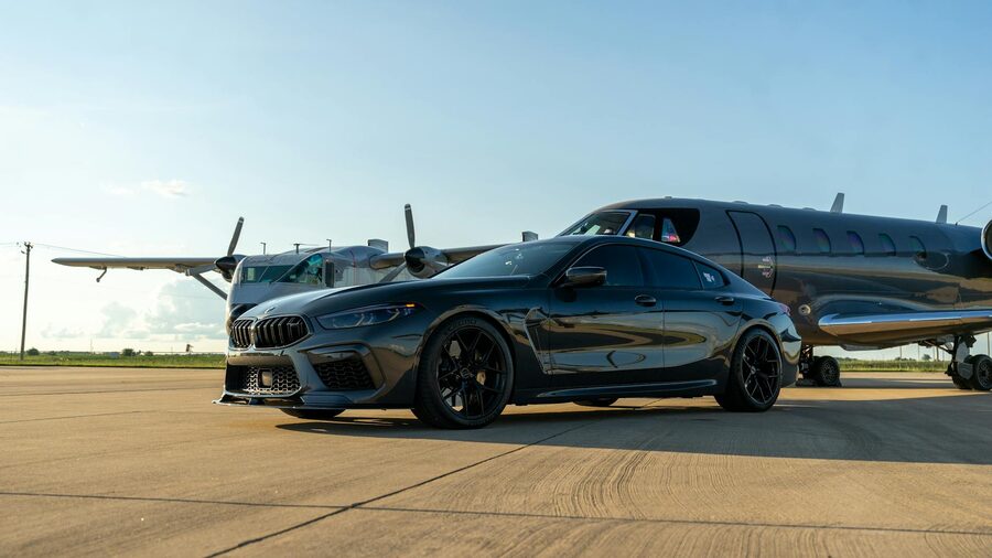Luxury black car transfer vehicle