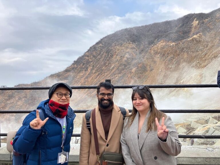 Hakone: Day Tour to View Mt Fuji & Wooden Culture Experience - Visiting the Wooden Craft Workshop