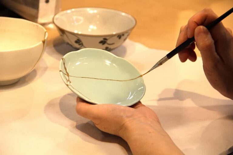 Kintsugi Experience with Arita Ware in Tokyo (English Guide) - The Practicalities: What You Need to Know