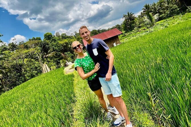 Lombok Private Tour-Car Hire With Full day Customize Trip - Itinerary Breakdown: From Rice Fields to Beaches