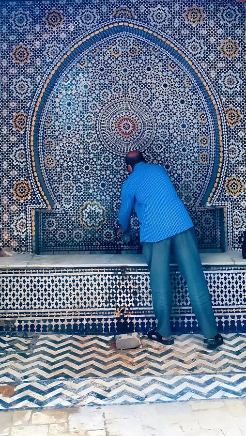Moroccan zellige mosaic fountain