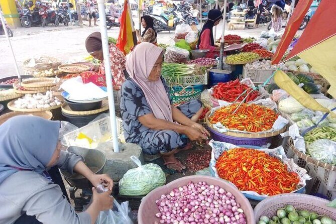 Mataram Lombok Historical City tour - A Deep Dive into the Mataram Experience