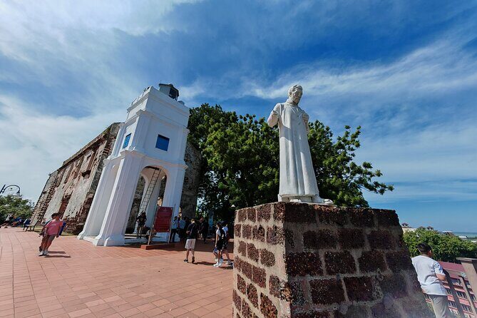 Melaka UNESCO City Guided Walking Tour - Tip Based - What Makes This Tour Stand Out?