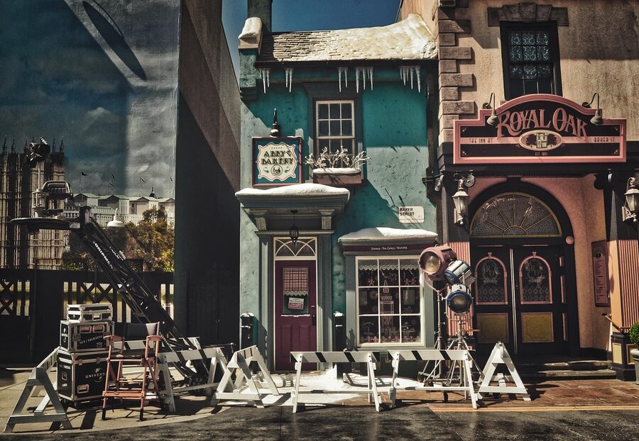 Movie studio Hollywood-style set design