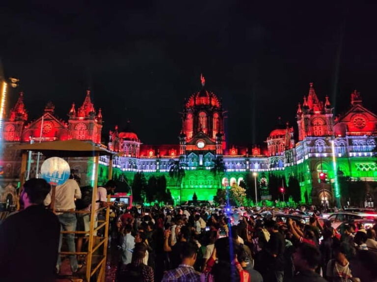 Mumbai: Private Night Sightseeing Tour with Pickup & Drop - Who Is This Tour Best Suited For?