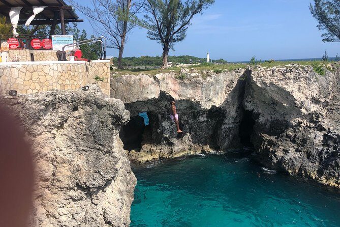 Negril Shopping And Rick's Café - The Value and What It Means for You