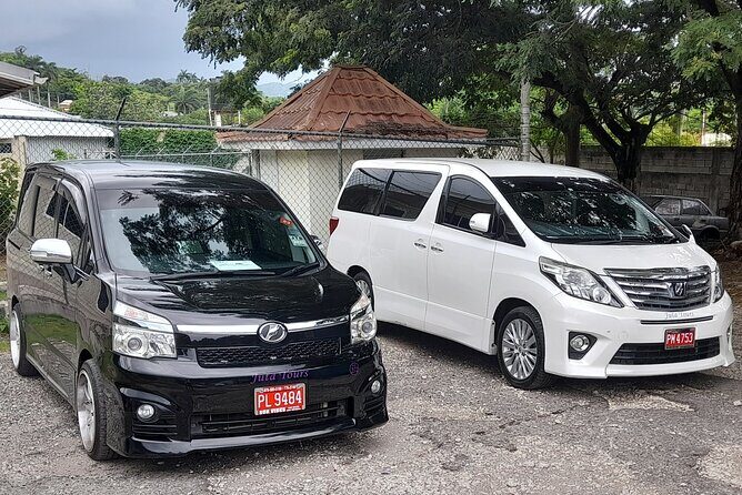 Ocho Rios Hotels Airport Private Transfer (MBJ) - The Experience: Comfort, Convenience, and Local Flavor