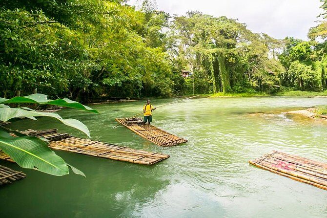 Ocho Rios Private Horse Riding, River Tubing and Rafting[Entry fee not included] - Visiting the Blue Hole: A Refreshing Jewel
