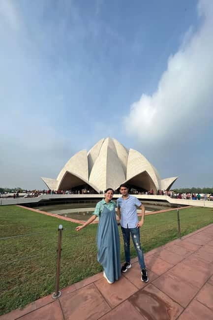 Old and New Delhi Private Full or Half Day City Tour by Car - Frequently Asked Questions
