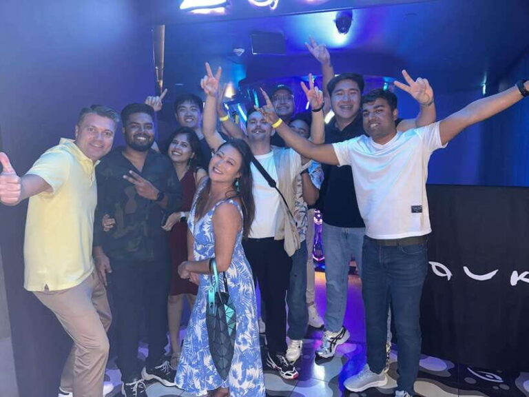 Party Singapore Bespoke Pub Crawl - The Bottom Line: Is It Worth It?