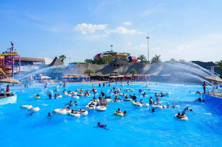 Pattaya: Columbia Pictures Aquaverse Entry Ticket - How the Tour Works