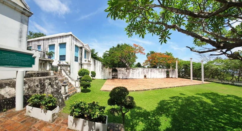 Petchaburi Temples & Royal Palace - small Join Group Tour - Practical Details that Make the Difference