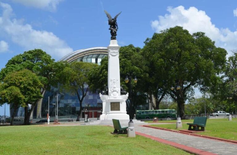 Port of Spain and Fort George Sightseeing Tour - A Climb to Fort George: Views and History
