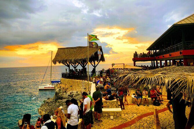 Private Negril Beach and Rick's Café from Montego Bay - What’s Included and What’s Not