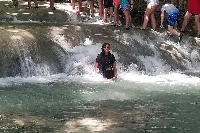 Private Tour Montego Bay To Blue Hole and Dunns River falls - A Closer Look at the Itinerary