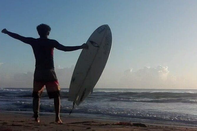 Professional surf lessons Dominican Republic, Cabarete, Encuentro - The Experience of Learning to Surf with a Legend