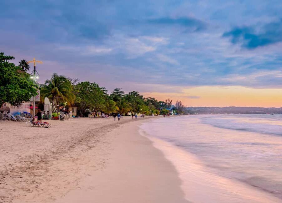 Ricks cafe & 7mile Beach Private Tour from Montego Bay. - What to Expect on Your Day