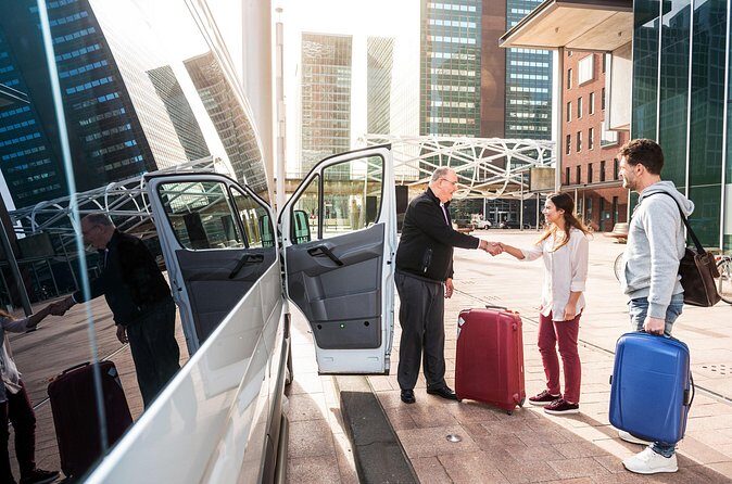 Round-Trip Airport Transfer Viva Club Fortuna Freeport - The Sum Up