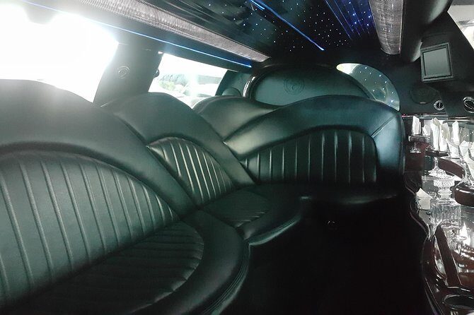 Round Trip Nassau Airport ARRIVAL (NASSAU LIMOUSINE) - How the Itinerary Breaks Down