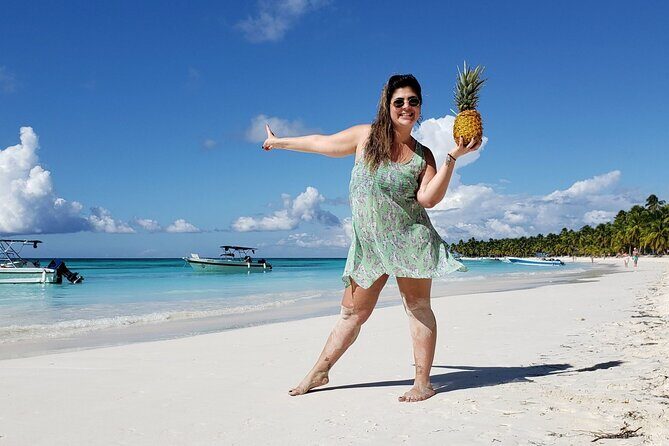 Saona Island Tour Catamaran Buffet Lunch & Full Day Trip - What Travelers Say