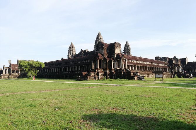 Shared Tour to Angkor Wat, Bayon and Ta Prohm Temples - Practical Aspects of the Tour
